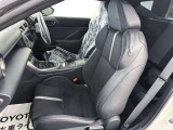 シートヒーター付きで冬場の冷え込むときでもすぐにお身体を暖かくしてくれます!