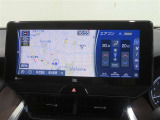 搭載のカーナビ(純正メモリーナビ)が、快適なドライブをサポートします。