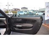 掲載車輌以外にもお客様のご要望のお車を幅広い仕入ネットワークよりお探しさせて頂きます、掲載車輌の内容で色は何色を探しているんだけど、などお気軽にご相談ください。TEL0438-62-8345