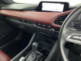 MAZDA3ファストバック 2.0 20S バーガンディ セレクション 本革シート ワンオーナー