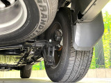 お車を安心してお乗りいただく為には、足回りの定期点検が欠かせません。サービスサポート(有償保証)では無料点検もご提供しており、安心のカーライフをお過ごしいただけるサポート体制が整っています。
