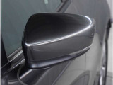 【ドアミラーウインカー】格好良さだけではなく対向車両からの視認性もよく安全に走行する為の安全装備のひとつです。