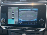 プロパイロットパーキング、狭い駐車スペースへの駐車時指先だけの簡単操作で駐車完了までをサポートしてくれます。