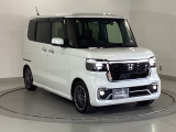 ご覧のように綺麗にクリーニングされており、とてもキレイなボディですよ。外装はもちろん内装も綺麗です。