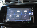 ナビゲーションは純正メモリーナビ(VRU-225CVi)を装着しております。AM、FM、CD、DVD再生、Bluetooth、音楽録音再生、フルセグTVがご使用いただけます。