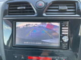 Rレンジにいれるとバックモニターが映し出されます!駐車も安心ですね!