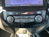 フルオートエアコン 温度設定をすれば自宅のエアコンのように車内の温度をコントロール