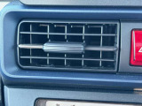 ☆お車についた傷やヘコミ、事故の修理もハヤシにお任せください。自社鈑金工場で修理ができますの安心です☆
