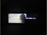 サイドビューカメラは、運転時に不可欠な機能で、助手席側の視界の死角を効果的に補い、安全性を高めながらスムーズな操作を実現します。特に、幅寄せや狭い道路での繊細な運転操作において、その効果は顕著です。