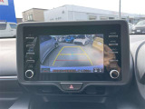 バックカメラです!ナビゲーションにこのように映ります。見えずらい真後ろもこれで安心ですよ!