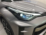少ない消費電力でクリアな視界を確保するLEDヘッドライトです!
