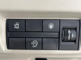 【パワースライドドア】スマートキーや運転席のスイッチでスライドドアの開閉が可能♪電動だから力を入れてドアを開ける必要が無く、小さいお子様でも、重い荷物を持っている時もラクに開け閉めできます♪