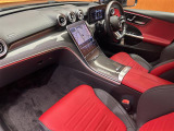 ◆LIBERALAは、輸入車選びの新たなスタイルを提案するインポート・セレクト・ブランドです。オーナー様となる方がクルマから直接感じる感性を第一にした、最良の一台との出会いをコーディネートいたします。