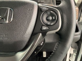 クルーズコントロールを装備しています。高速道路などで一定の速度で走ってくれるので運転が楽ですよ!速度を設定できますので、スピードの出しすぎにも注意できます。