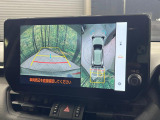 【パノラミックビューモニター】専用のカメラにより、上から見下ろしたような視点で360度クルマの周囲を確認することができます☆死角部分も確認しやすく、狭い場所での切り返しや駐車もスムーズに行えます。