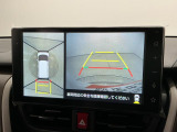 【パノラマモニター】車両周囲を上から見下ろしたような映像を表示。正確なモニタリングが可能になり、駐車時・幅寄せをアシストします!