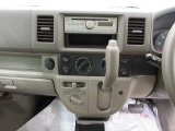 中古車は一物一価、同じようなお車でも、整備状況、外内装の状態など様々です。