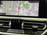 iDriveHDDナビゲーションになります。操作はコントローラーとタッチパネルにて操作いただけます。