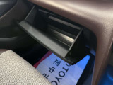 置き場所に困るティッシュボックスも入りそうですね。
