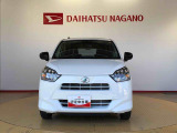 長野ダイハツ販売は車両に詳しくない方でも気軽に立ち寄れるお店作りを目指しています。高年式・低走行のお車がいっぱいです!是非一度遊びに来てください