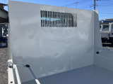 15基のリフトを要する本社指定工場で点検整備を実施いたします!もちろん分解整備記録簿もお付けいたします☆