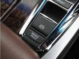 ◆オートブレーキホールド機能付き電子パーキングブレーキ◆ブレーキペダルを足から離しても停車状態を保ちます。アクセルを踏めば自動でブレーキが解除され、発進可能!