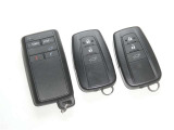 【スマートキー】簡単便利機能♪キーを取り出さずにドアを施錠&解錠。クルマの始動も可能です。