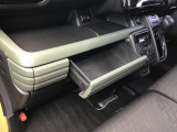 車検証入れなどに使用可能です。