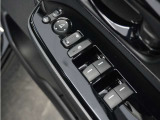 ◆パワーウィンドウスイッチ◆運転席から全席の窓の開閉操作を行うことが出来いつでも換気ができます!