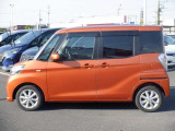 内外装およびエンジンル-ムなど専用クリ-ニング致します。車両クリ-ニングのプロが施工致しますので!高品質な1台に蘇りますよ♪(全在庫無料施工)