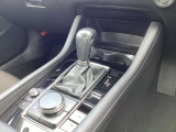 MTモード付です!MT感覚でシフトチェンジできます。MT車が少なくなってきた現在に面白さを取り入れた装備です。走る歓びを!