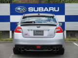 水平対向エンジンと左右対称のパワートレーンで構成された独自のシステム、SUBARUのオールラウンドな走りの愉しさを支えています。
