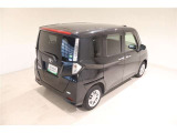 ■サイドバイザー■  雨の日でも車内換気できますね。雨の多い北陸では必需品ですね。