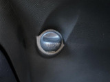 当店のお車をご覧いただきましてありがとうございます。お車についてのご質問やお見積りのご依頼、ご購入にあたってのご相談などは無料電話(0078-6002-312860)にお気軽にお問い合わせ下さい!