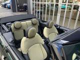 車両の詳細、ご質問につきましては、弊社営業スタッフまでお気軽にご連絡下さいませ。遠方のお客様には実車の詳細画像送信も承ります。お客様からのお問合せをお待ち致しております。