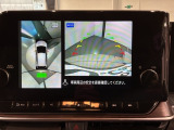 全方位モニターがついています! 車の周囲を360&deg;安全確認できるので、普段の駐車はもちろんの事、縦列駐車や幅寄せの際にも活躍してくれますよ。