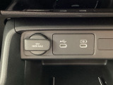 ソケット類も充実☆対応のケーブルがあれば車内でスマホなどの充電が可能です☆