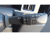 ライトもAUTO機能が付いていて、暗くなると自動で点灯し、明るくなると自動で消灯するので、大変お役にたちますよ!!