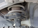 お車を安心してお乗りいただく為には、足回りの定期点検が欠かせません。日産サービスプログラム(有償)では半年ごとの点検をさせていただきます。