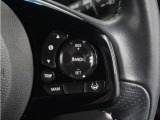 ◆アダプティブクルーズコントロール◆予め設定した車速内でクルマが自動的に加減速。前走車との適切な車間距離を維持しながら追従走行します。【LKAS】車線維持支援システムでステアリング操作を支援。