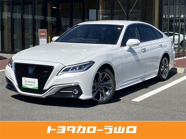 クラウン ハイブリッド 2.5 RS 