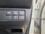 【VSA(車両挙動安定化制御)】滑りやすい路面での横滑りを抑え、安定した走行をサポートします。