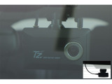 ドライブレコーダー(TZ-DR210)装備してます。フロントとリヤーのカメラで録画しているので万が一の時の記録で安心です。