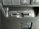 ETCゲートを使ってキャッシュレスで料金所を通過・スマートに時短出来ます。スマートICを乗降出来るのもメリットです!ETCカードはトヨタカードがおすすめ!