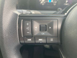 オーデイオやナビのコントロールができるスイッチ、運転中は手を放さず手元で操作可能なんです!