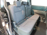 ゆとりある広々とした車内空間は、ドライブを始め買い物やレジャーなど、幅広く活躍します。一人でもみんなとでもお出かけを楽しみましょう!