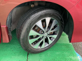 タイヤサイズは195/60R16純正アルミホイール付き!(夏タイヤ装着)冬タイヤ、ホイール注文も承っております☆