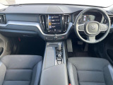 XC60 B5 AWD モメンタム 4WD 