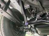 お車を安心してお乗りいただく為には、足回りの定期点検が欠かせません。サービスサポート(有償保証)では無料点検もご提供しており、安心のカーライフをお過ごしいただけるサポート体制が整っています。