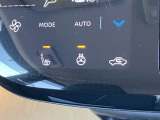 シートヒーター、座面を温めてくれます寒い時期には役立つ機能です。(運転席)・ハンドルヒーターが直に手指を温めてくれます。
